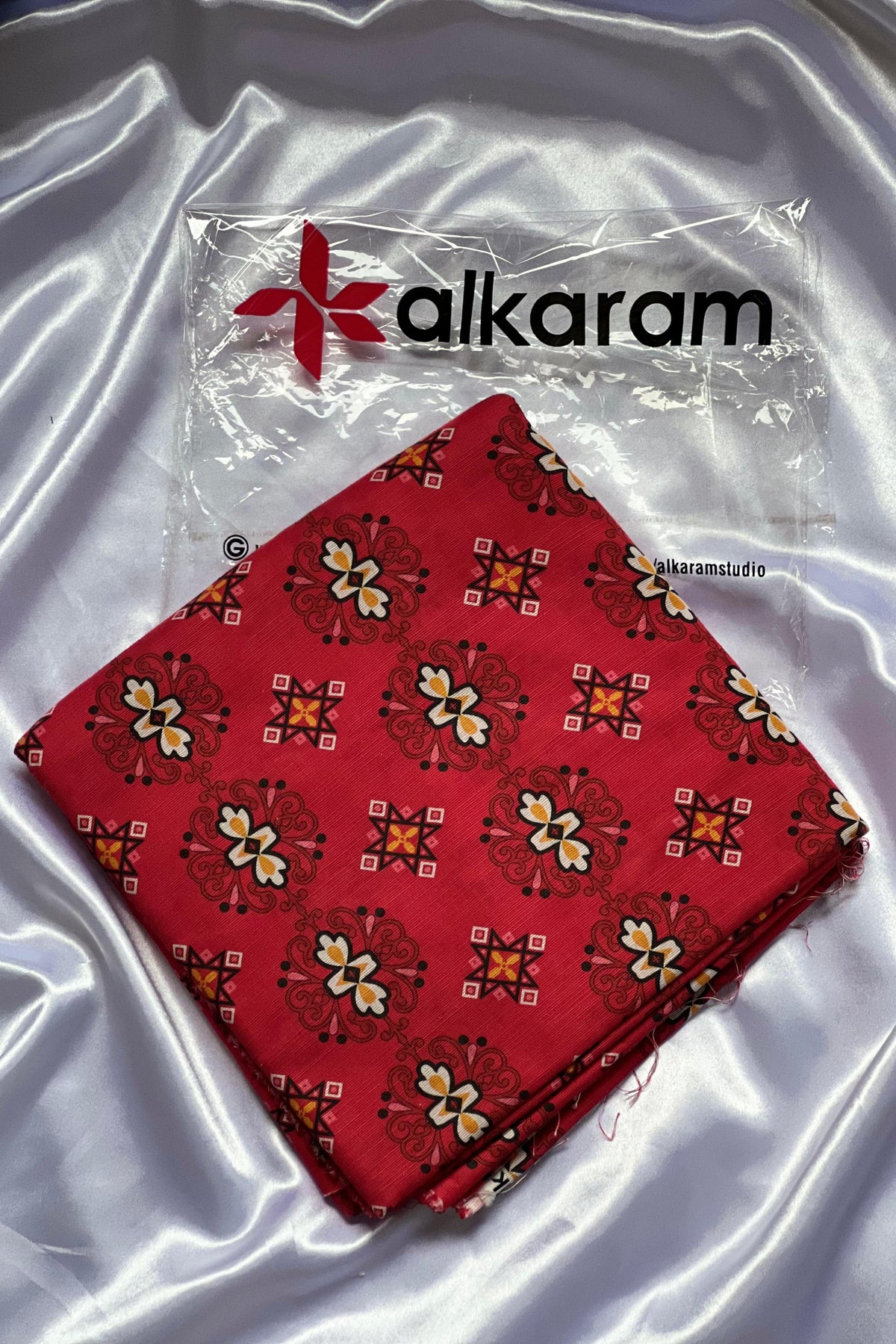 Khaddar 2PC - Alkaram Studio